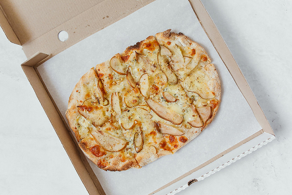 apple dessert pizza